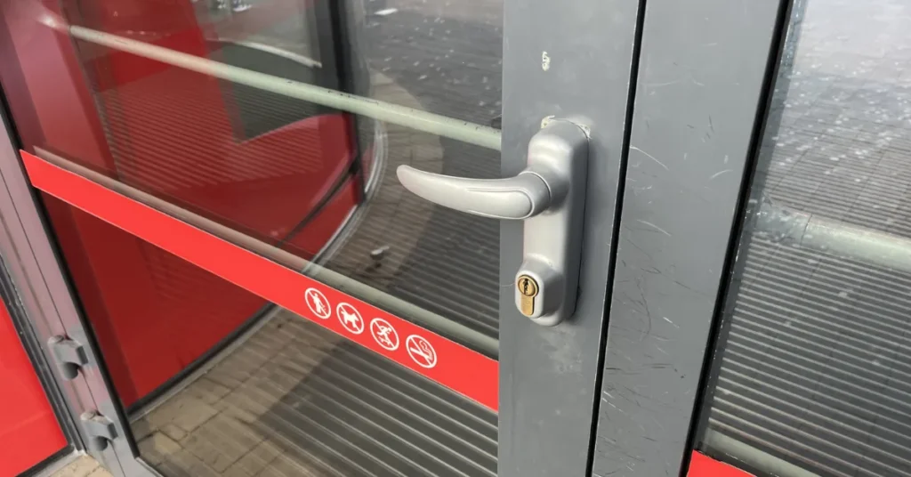 247 Commercial Locksmith Services